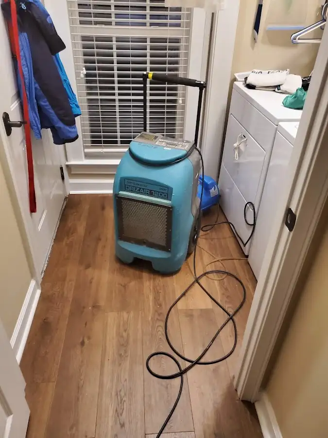 Commercial dehumidifier deployed for Crawl Space Restoration in Florence